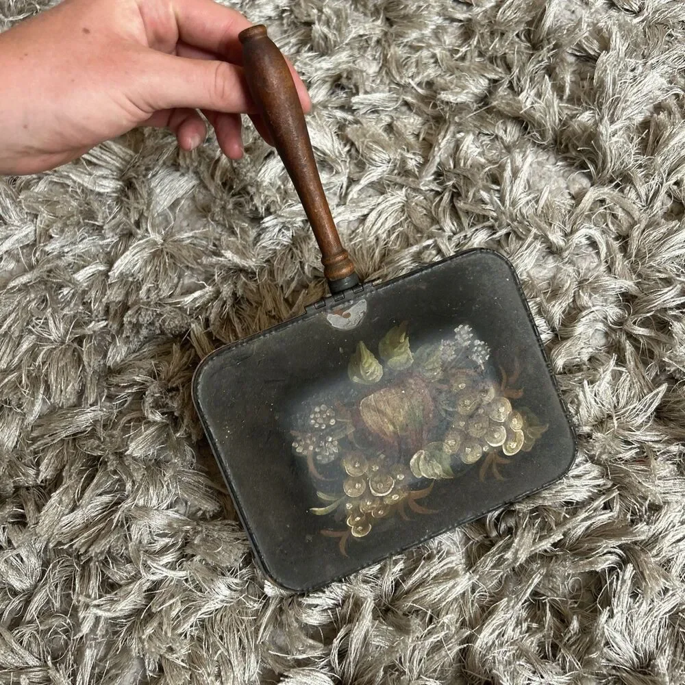 Vintage Crumb Catcher Silent Butler Dustpan w/ Wood Handle Early 1920’s RARE